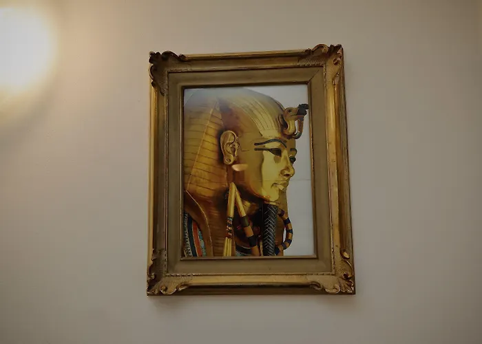 Hosting Dreams Attics - Duomo