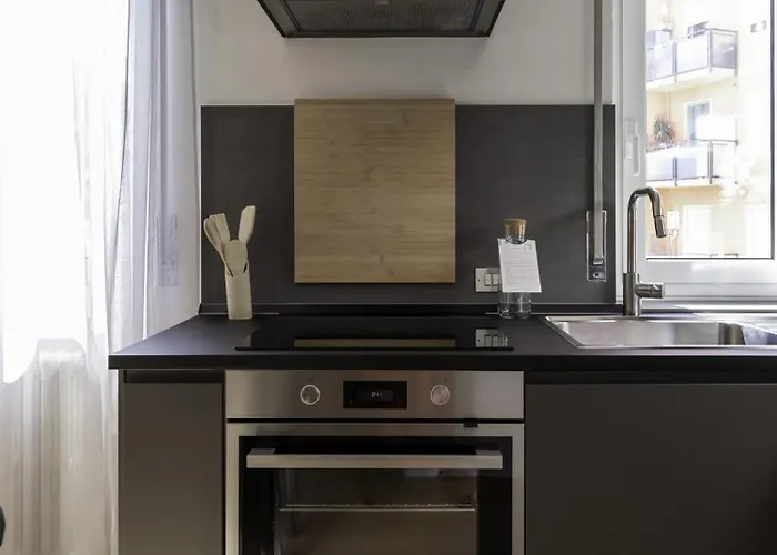 Italianway Easy - Favretto 13 * Milano