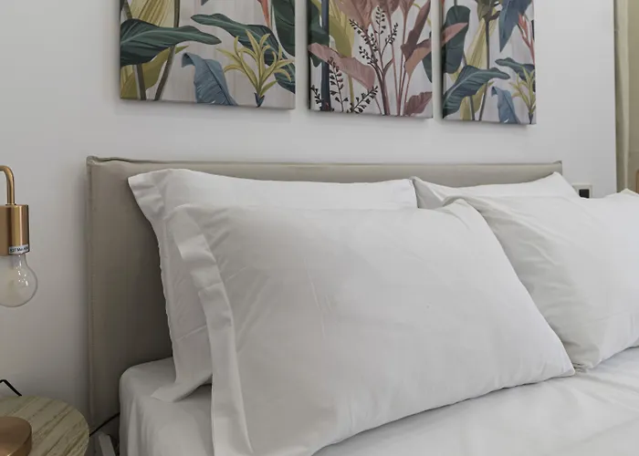 아파트 Italianway Comfort - Confalonieri 11 *