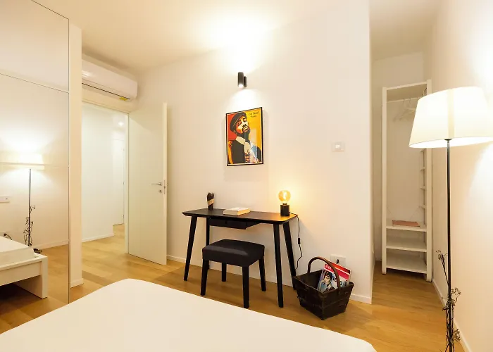 Govone Fashion House Mailand