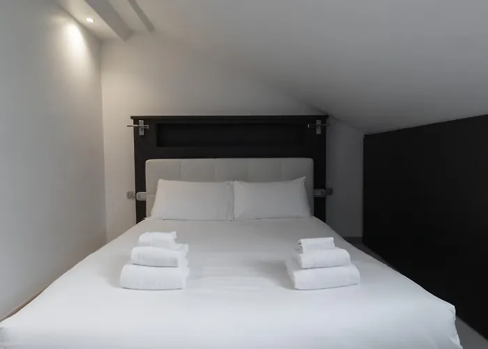 Italianway Collection - Corso Venezia 7 - Boheme * Milano