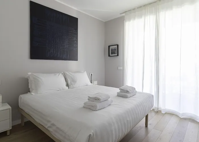 Italianway - Don Giovanni 11 * Milaan