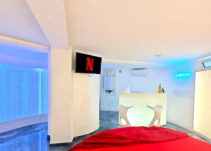 Milanoflats - The Igloo