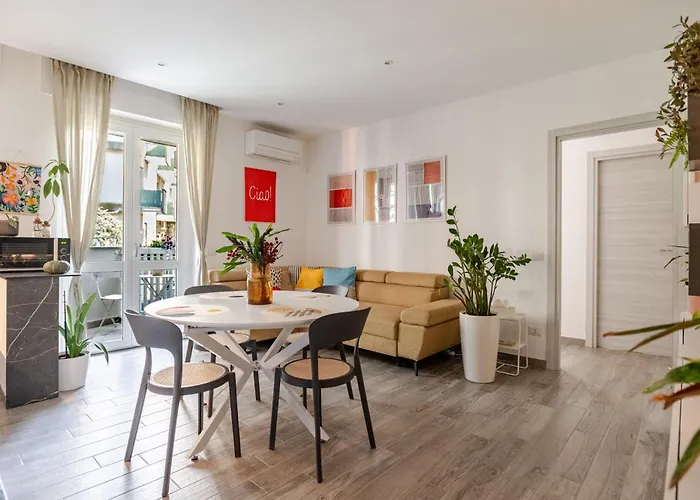 Pomodoro House - Luminoso Vicino Linate, Duomo, Fabrique, Unipol Dome *