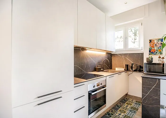 Tatil Evi Pomodoro House - Luminoso Vicino Linate, Duomo, Fabrique, Unipol Dome Milano