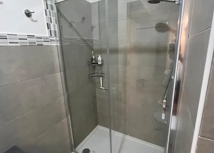 Private In Isola-farini *