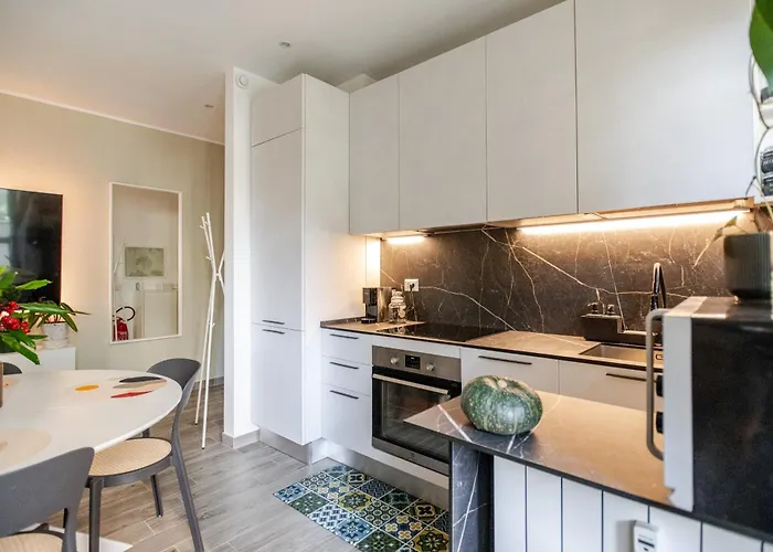 Pomodoro House - Luminoso Vicino Linate, Duomo, Fabrique, Unipol Dome Tatil Evi Milano