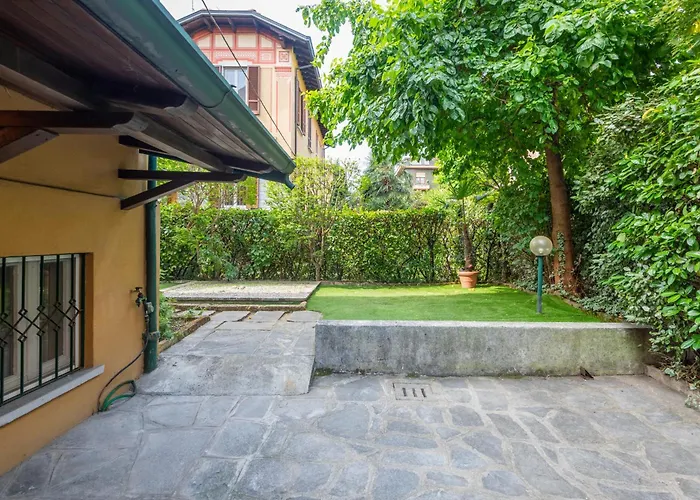 Exclusive Italian Garden In Milano