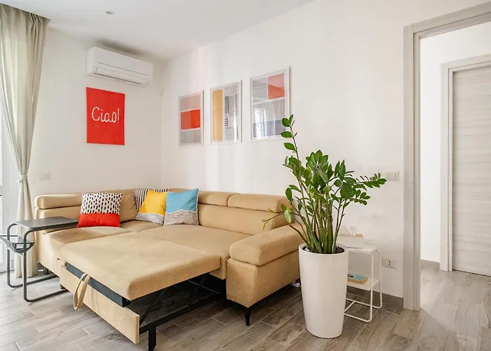 Tatil Evi Pomodoro House - Luminoso Vicino Linate, Duomo, Fabrique, Unipol Dome