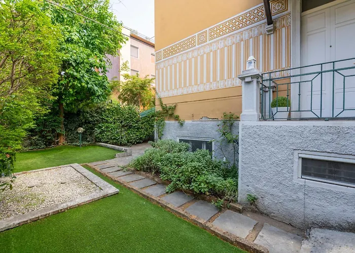 Villa Exclusive Italian Garden In *