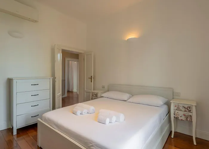 Exclusive Italian Garden In * Milan