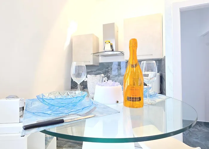 Milanoflats - The Igloo