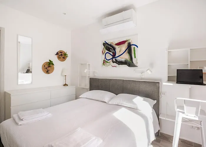 Pomodoro House - Luminoso Vicino Linate, Duomo, Fabrique, Unipol Dome Milano