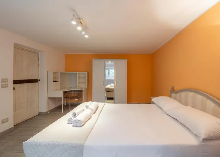 Exclusive Italian Garden In Milan