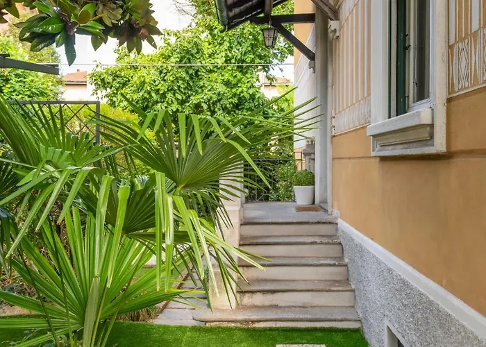 Exclusive Italian Garden In Milan