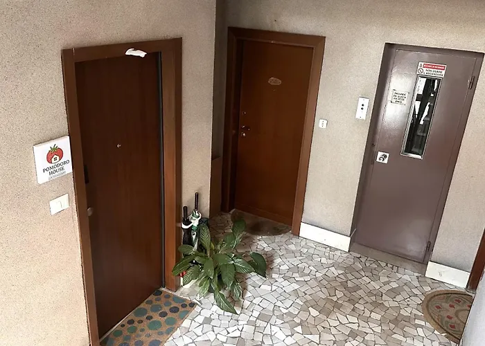 Pomodoro House - Luminoso Vicino Linate, Duomo, Fabrique, Unipol Dome * Milano