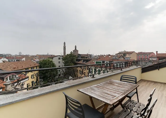 Appartement Guesthost - Navigli Modern Flat *