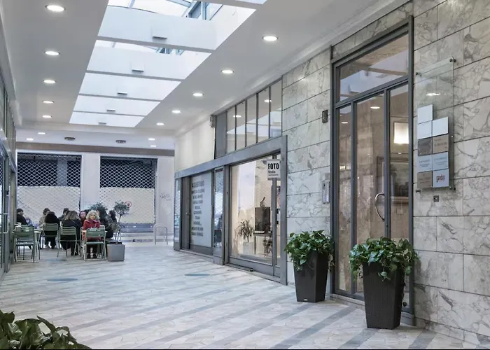 New Close To Duomo - Private Parking * Milaan