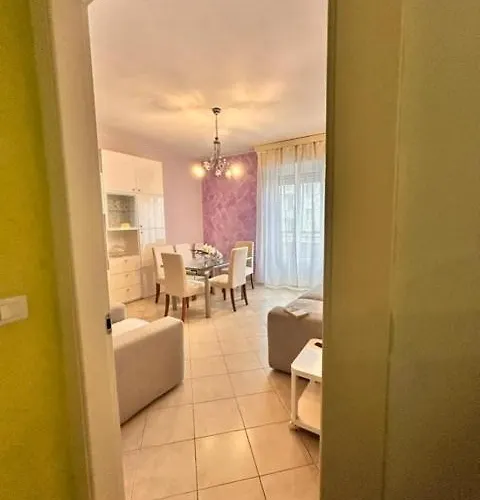 Thecolorfulhouse Navigli Centre Mailand