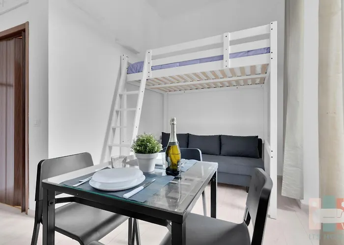 Var7 - - * מילאנו