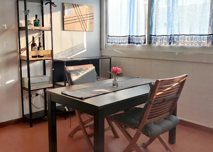 Nemi Relax B&B Bilocale Tra Linate Gli Ospedali Monzino E Maugeri E L'Unipol Dome Arena Milano