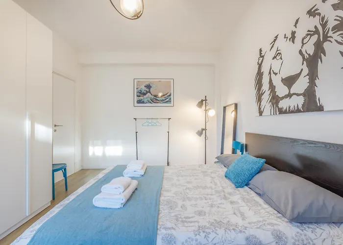 Cosmopolitan House - Modern Bocconi דירה