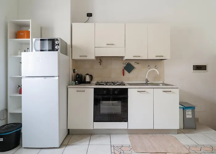 Guesthost - Comfy Nest In South Appartamento