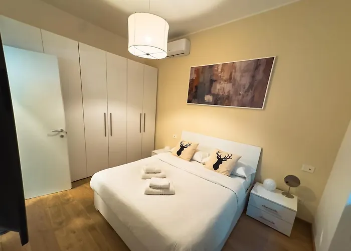 Elegance And Comfort In The Heart Of Moscova * ميلان