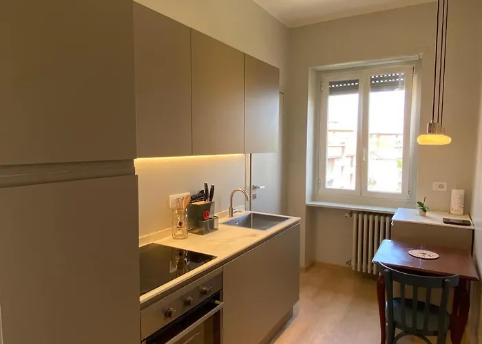 Apartment Two-room On A Quiet Street 15 Minutes From The Duomo