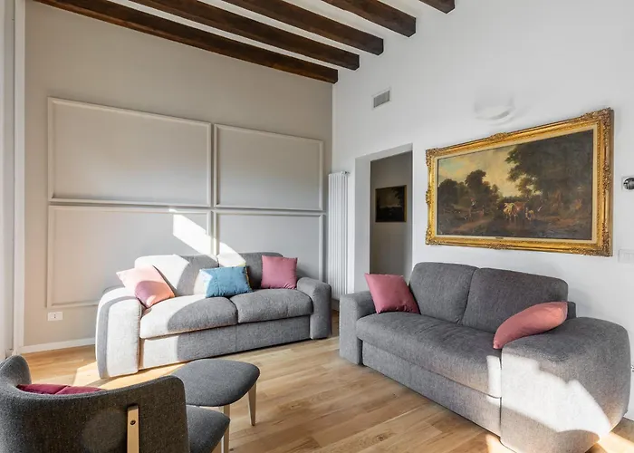 Tricolore - Luxury By Design Club Collection