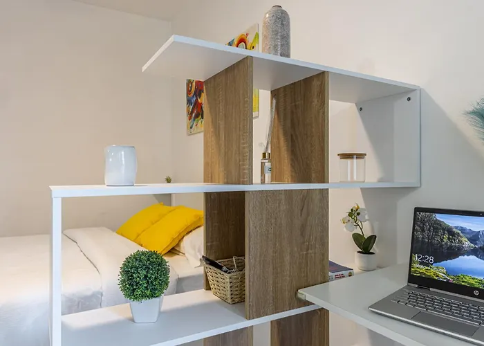 Open Space Lambrate San Raffaele * Милан