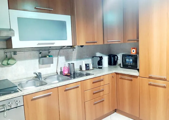 Nina House Yellow Metro Affori Center * מילאנו