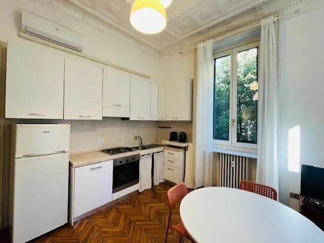 Correggio 44 - Velo 밀라노