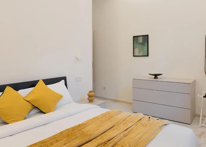 Luxury - Penthouse In Historic Center * Milão