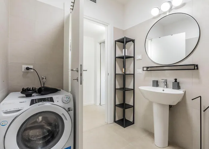 Prime Living Merlata - Cozy Garden דירה *