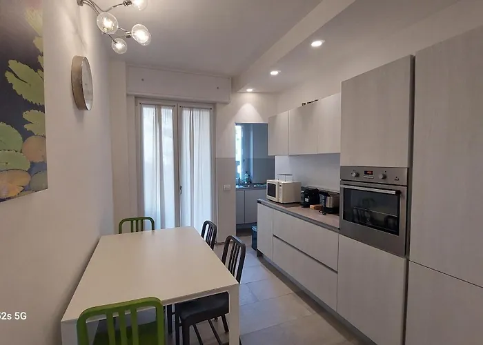 Apartament Large Citta Studi Mediolan