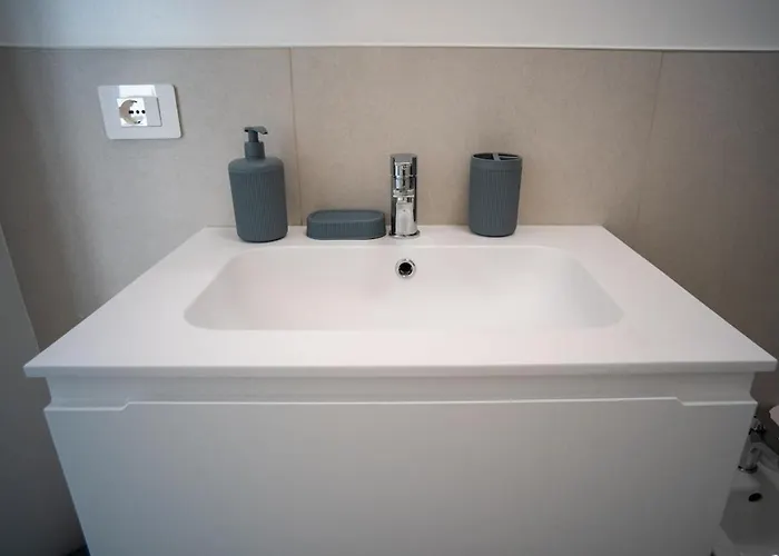 14 Nevoso Palace Апартаменты Милан