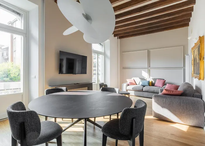 Tricolore - Luxury By Design Club Collection *