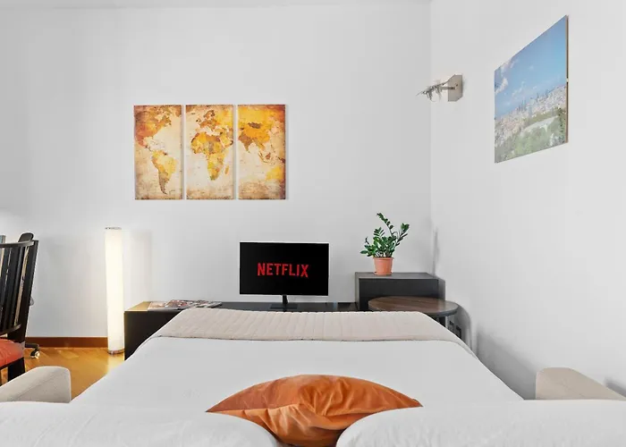 Skyline View 8 Mins To San Siro Appartement Milan