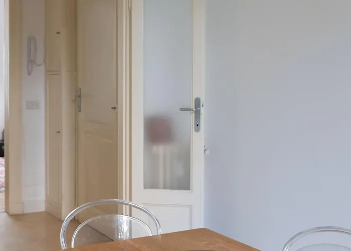 Affascinante In Citta Studi דירה