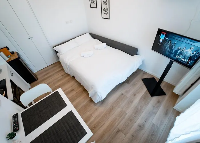 San Siro 6 Min - Life 15 Min アパート ミラノ