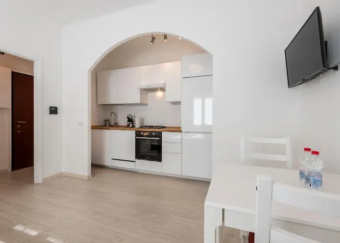 Romilli11 - Fondazione Prada - B Appartement Milaan