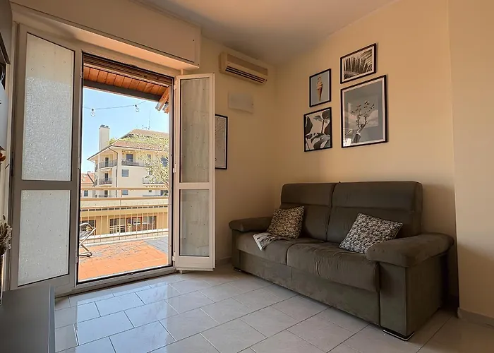 Attico A Corsico - Navigli E San Siro A 15 Minuti Апартаменты *