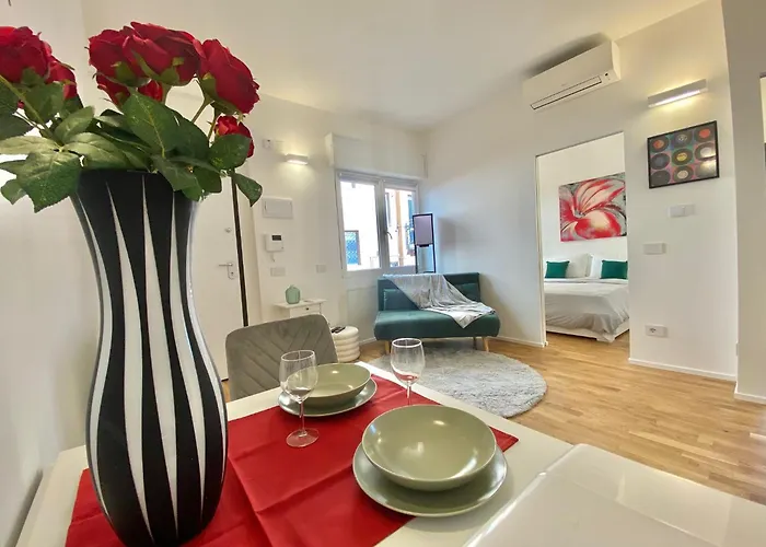Apartamento Albani Life, Stile & Comfort In Soluzione Silenziosa E Indipendente, Comoda Per Stadio San Siro, Rho Fiera E Life