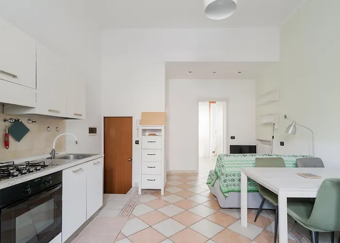 Guesthost - Comfy Nest In South * Milano