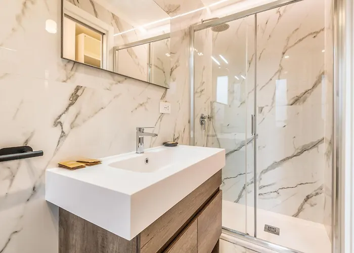 Luxury Via Montenevoso 4 Pax Wi-fi Milano