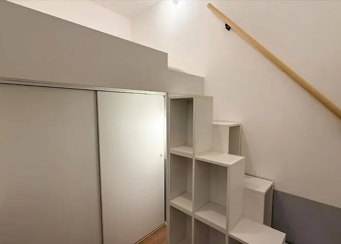 0015 - Navigli - M2 Line Flat *