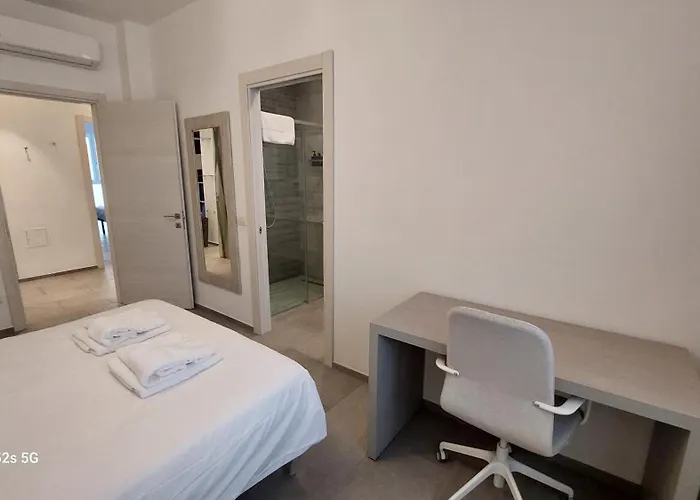 Large Citta Studi Apartament Mediolan