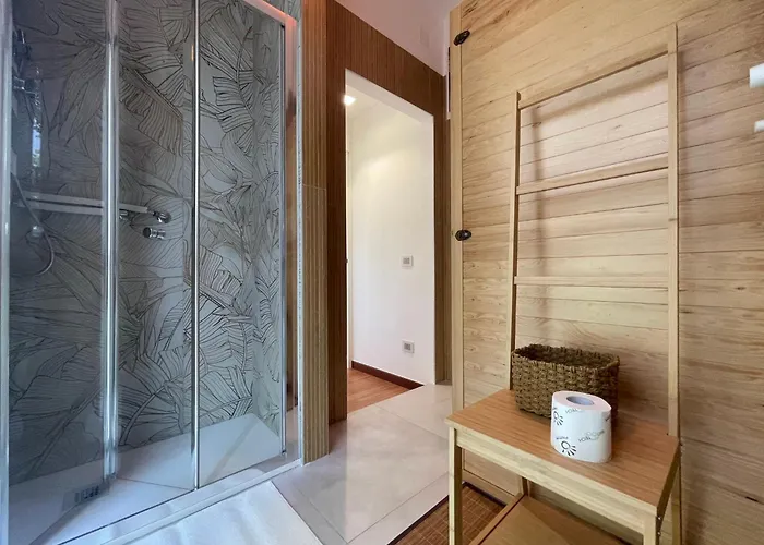 A Stone's Throw From The Metro