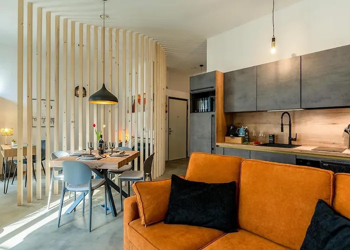 Private Garden&metro 2 Min - Wooden Wave Flat * Milán